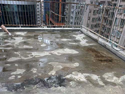 香港樓頂天台地面滲水現場.jpg 香港樓頂天台地面滲水現場.jpg